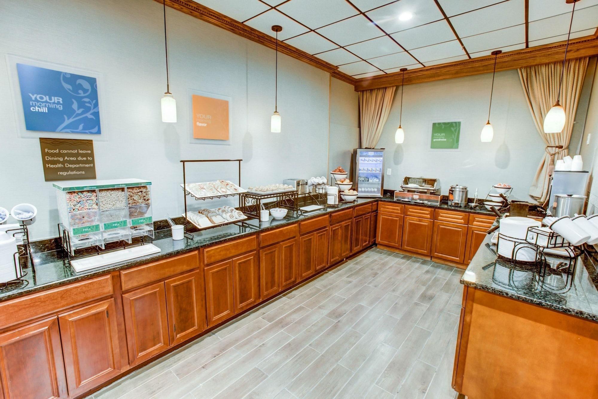 Triadelphia Comfort Inn & Suites מראה חיצוני תמונה
